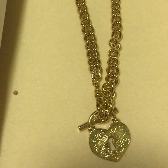 Gas Bijoux Locked Heart Padlock Necklace 24-karat Yellow Gold Plated Brass - Picture 11 of 12